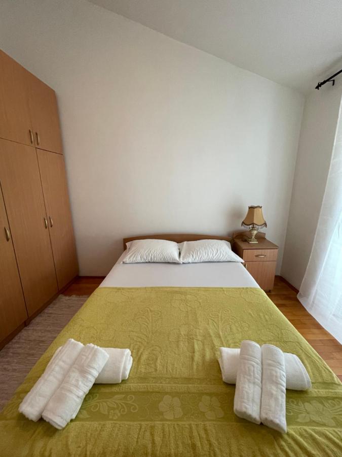 Aquarium Apartment Kotor Exterior photo